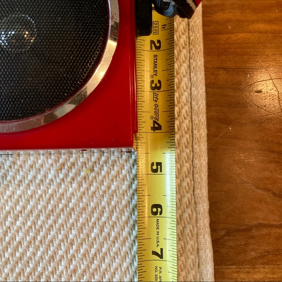 Vintage Mid-1980s Sharp Red Boombox Model Qt15R - AM/FM Cassette Player - Picture 10 of 14